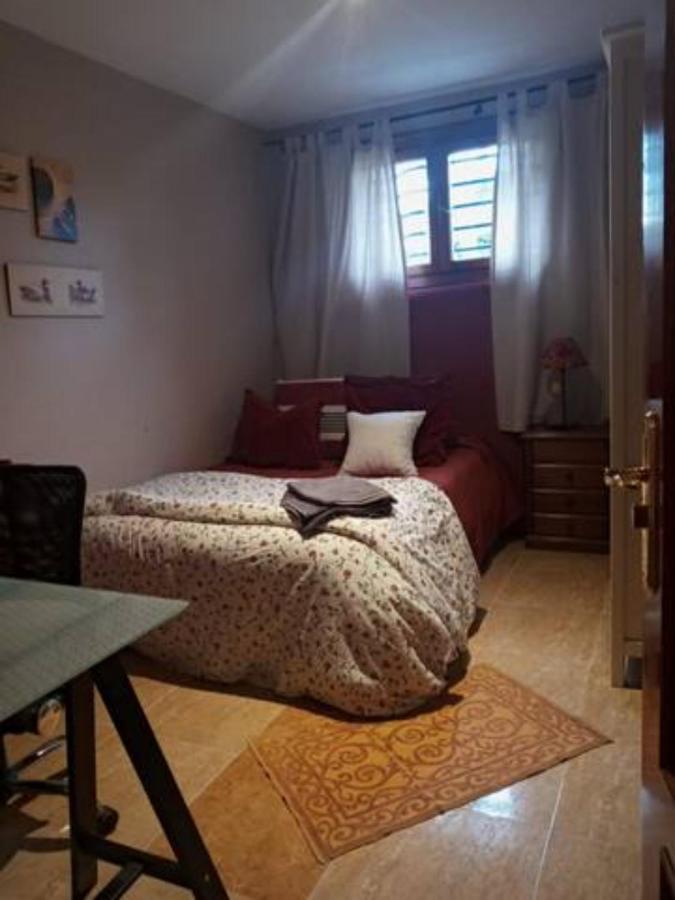 Patricia Hotel Villaviciosa de Odon Bagian luar foto